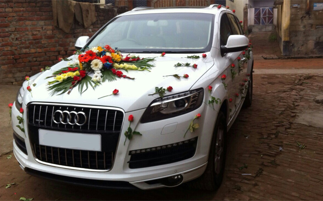 SUV wedding cars, Hummer h3 for hire, audi q7 suv for hire for hire in punjab, luxury wedding cars for hire, punjab classic wedding cars, coupe and luxury sedan cars, convirtible cars for hire